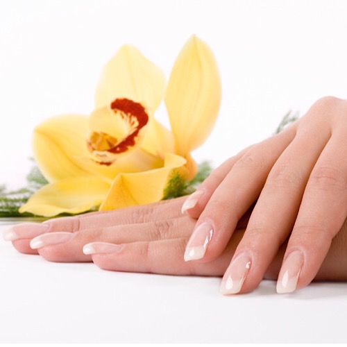 BUBBLES & POLISH NAILS AND SPA - manicure + pedicure